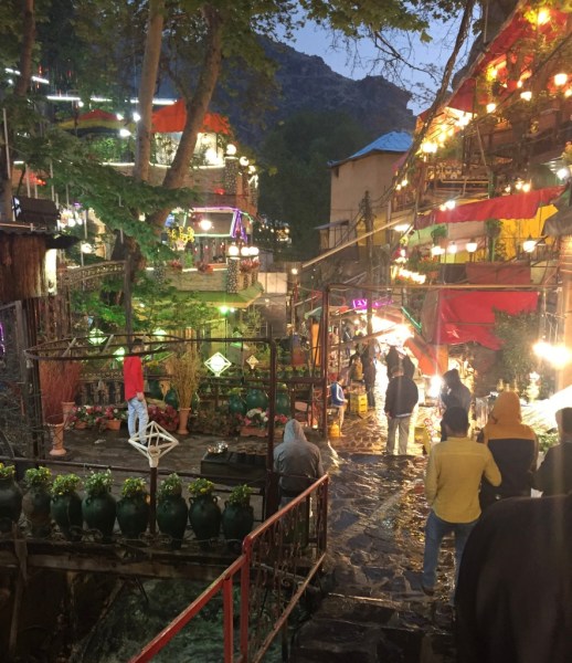 4ynVyBybR8y1i0jL5VSnmw_thumb_4f41