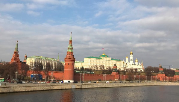 L+19SIWQRhWnUzCE7vfEtw